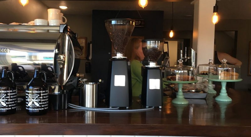 Blue Water Hotel (Les Cheneaux Coffee Roasters) - Web Listing Photo